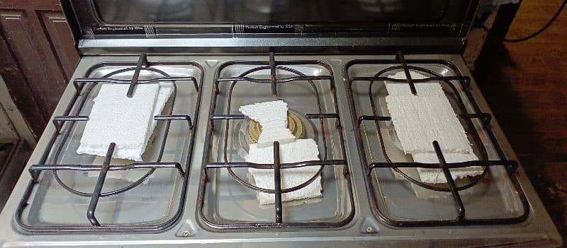 new unused cooking range 5