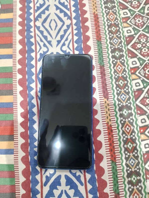 realme 5s 4 / 128 1