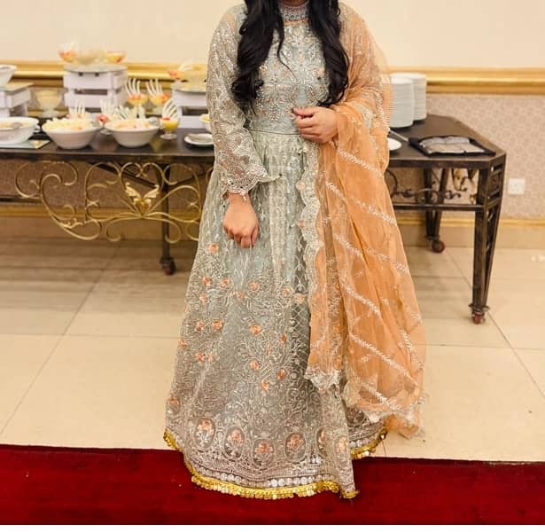 heavy maxi with dupata for sale work on net 1
