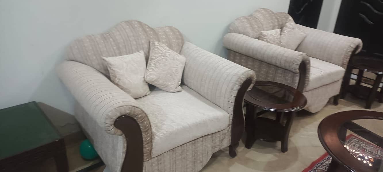 7 Seater Sofa set for sale 0