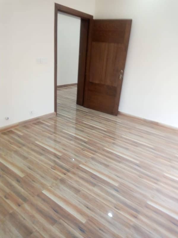 Lower Ground Portion Available For Rent In Gulberg 3