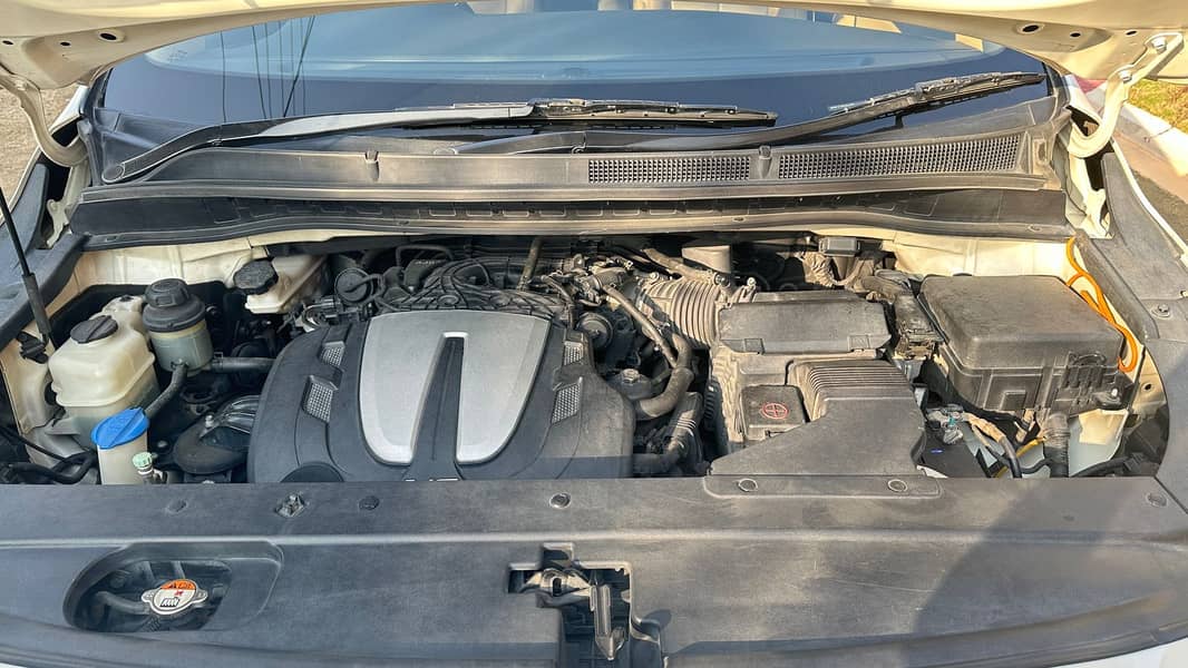 KIA Carnival Grand 6