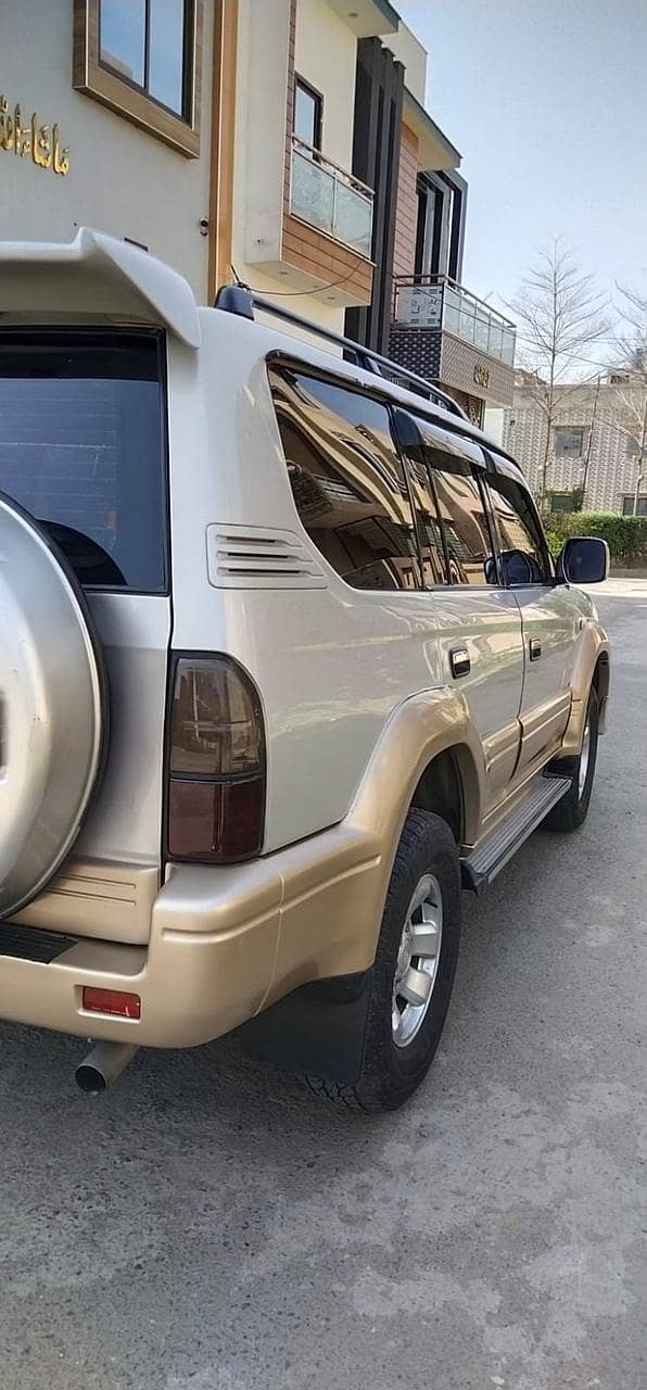 Toyota Prado Model 1996/2007 3