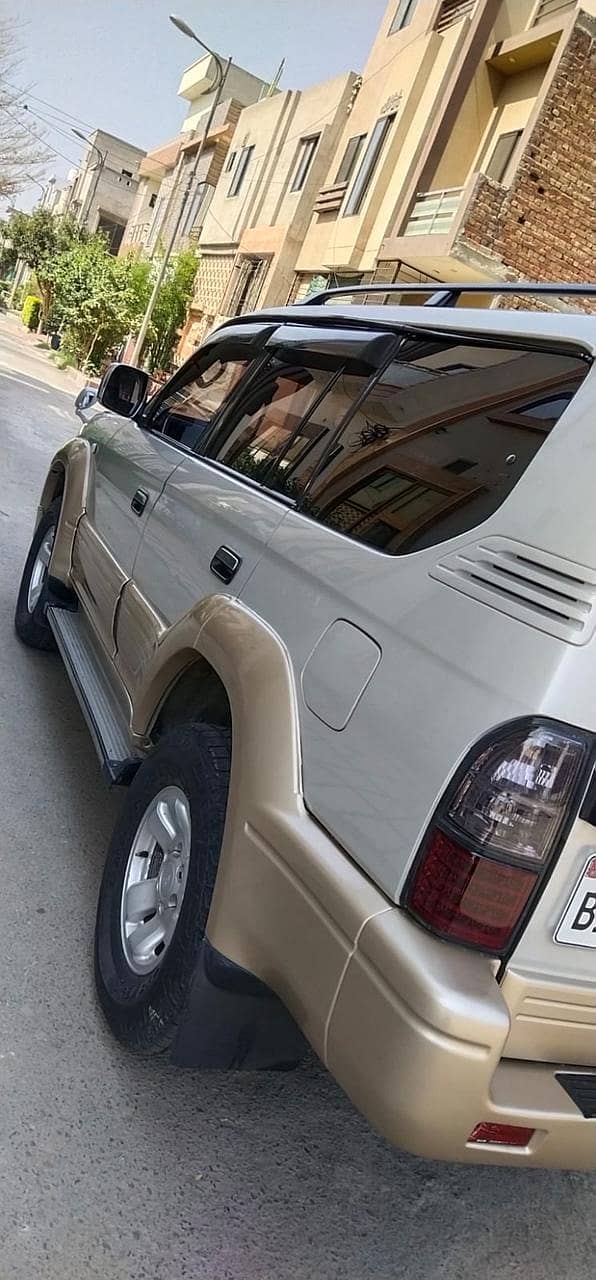 Toyota Prado Model 1996/2007 4