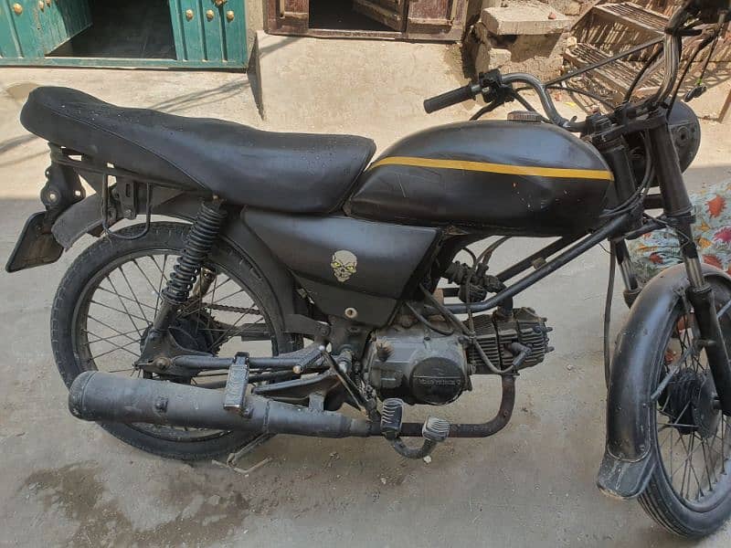 Road Prince 110CC black color 2