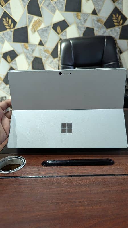 Microsoft Surface Pro 4 6th Gen – i5 8GB RAM, 256GB SSD, Touch Display 2