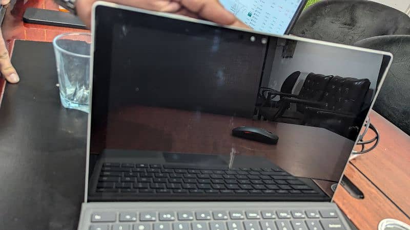Microsoft Surface Pro 4 6th Gen – i5 8GB RAM, 256GB SSD, Touch Display 5