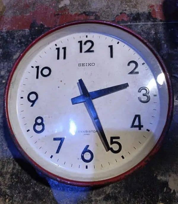 Vintage SEIKO Wall Clock (Japan) - Antique Look - Fully Working 0