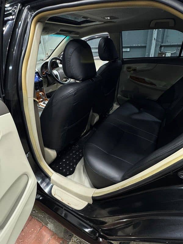 Toyota Corolla Altis 2010 6