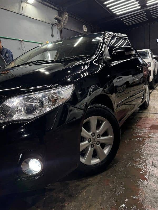 Toyota Corolla Altis 2010 8