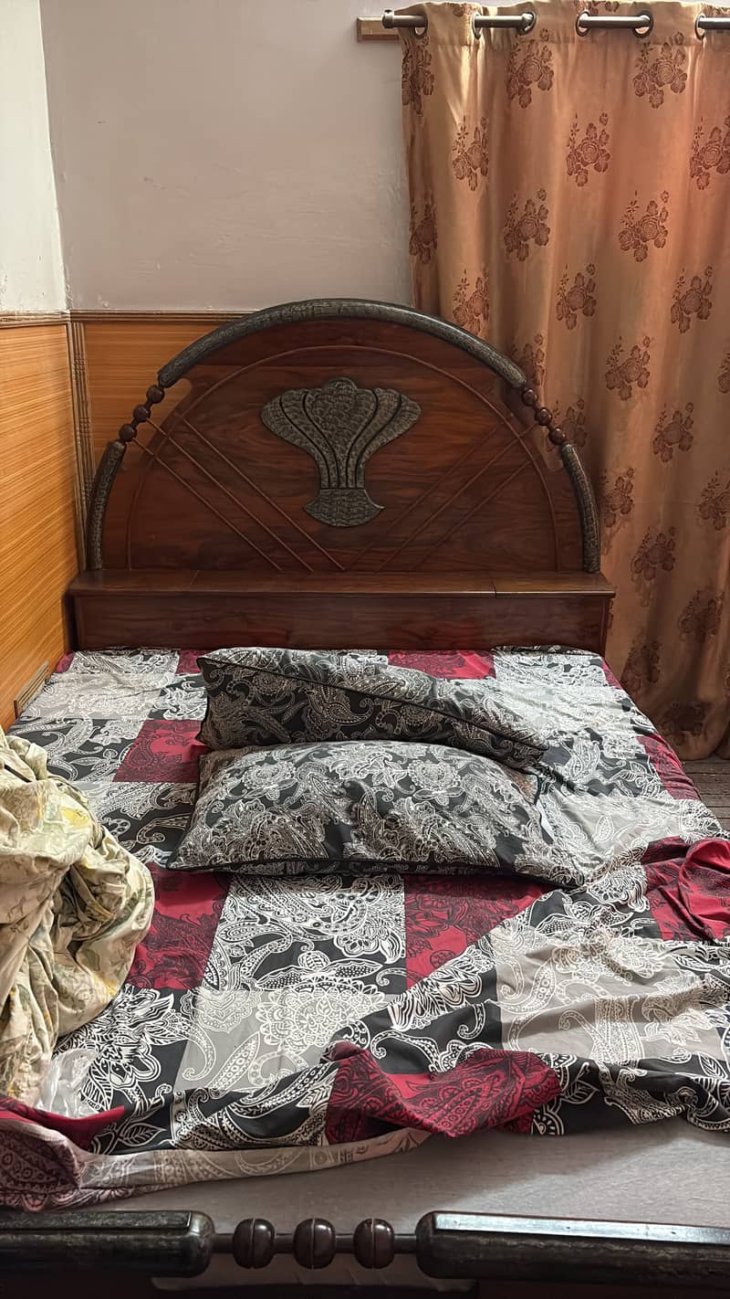 2 beds for sale with mattress 1