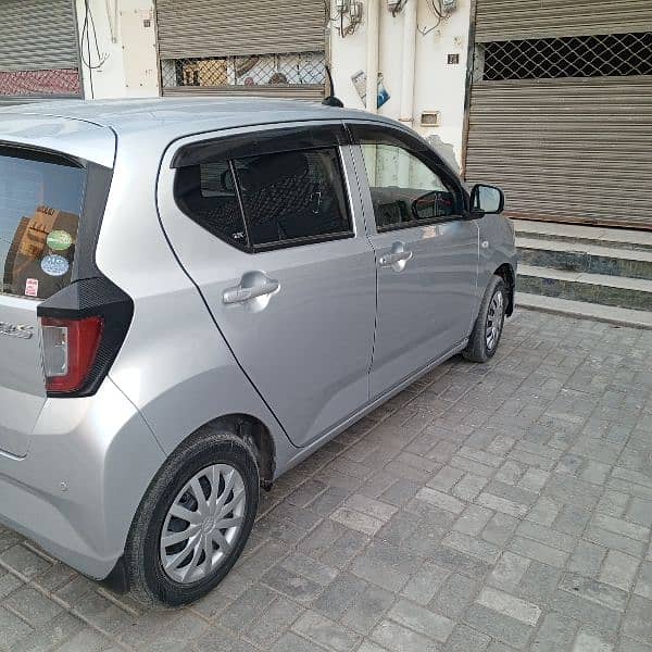 Daihatsu Mira 2019 3