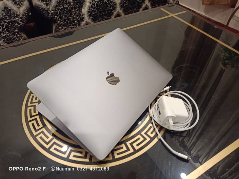 Apple Laptop Macbook Air M1 2020, 8GB Ram, 256GB SSD 1