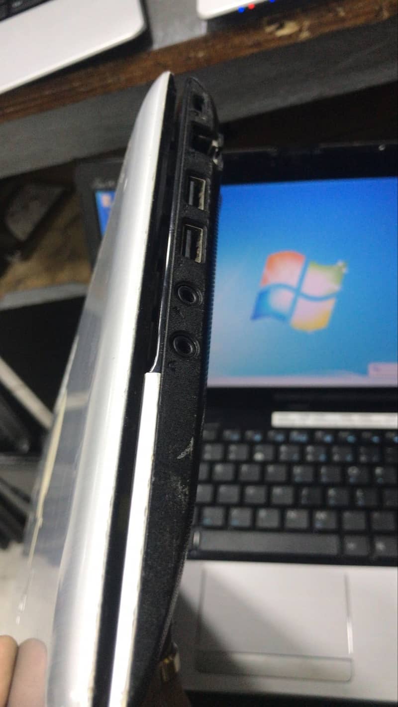 Asus Mini laptop 2
