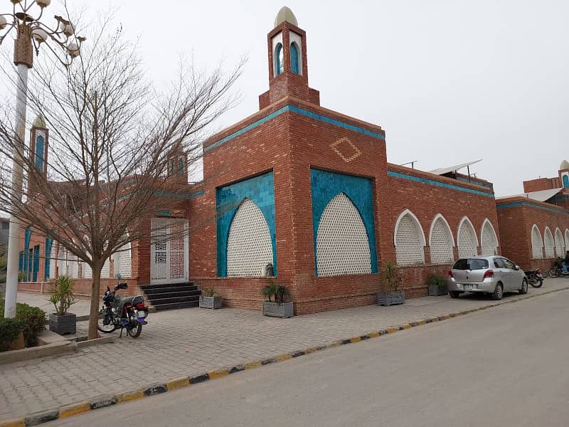 3 MARLA RESIDENTIAL PLOT FOR SALE WITH POSSESION @ MAIN BULLEYWARD IN AL KABIR TOWN PHASE 2 BLOCK ALI 5