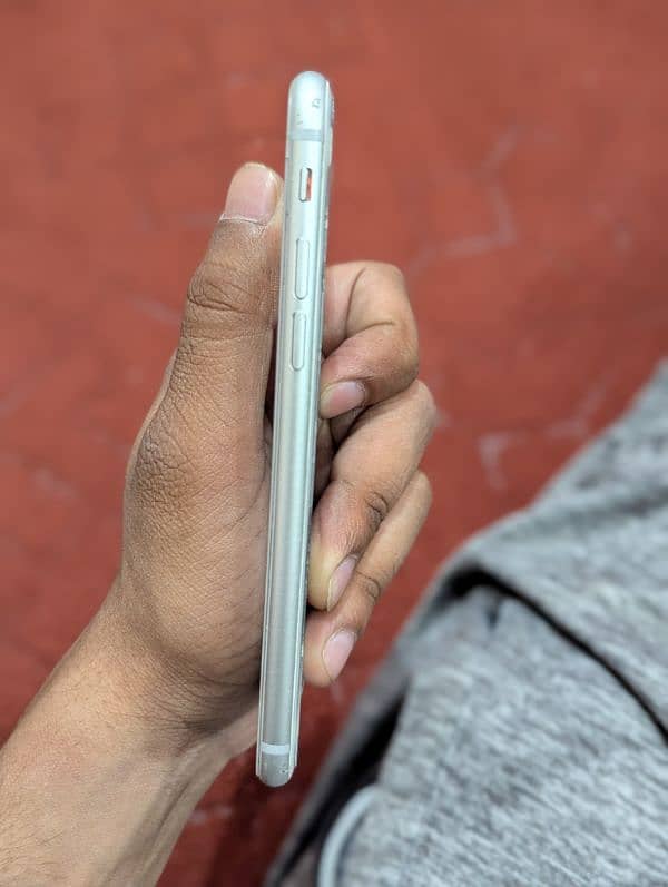 Iphone 8 64GB 4