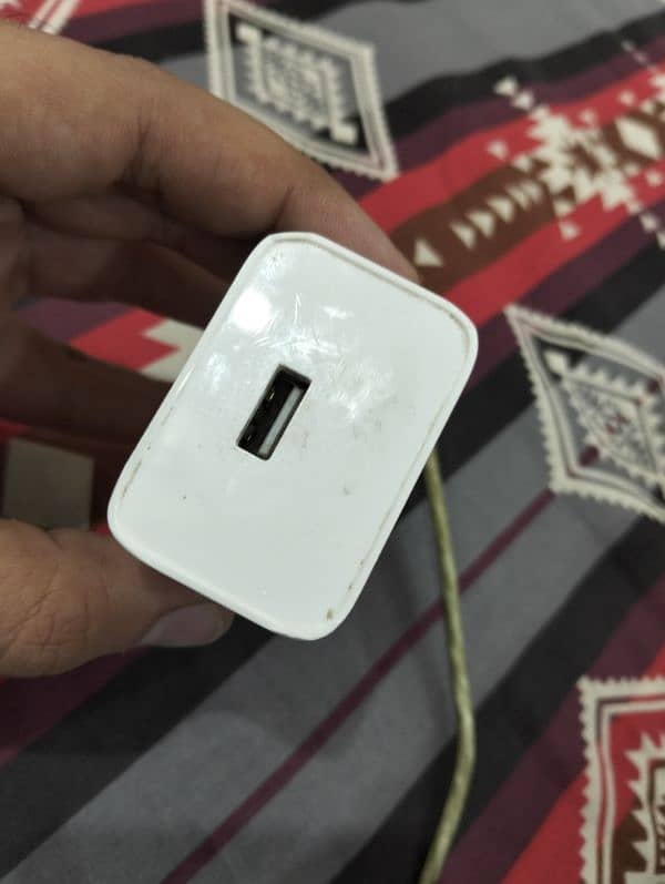 Oppo 100% Genuine Box Out Used Charger Vocc Charger With Genuine Cable 2