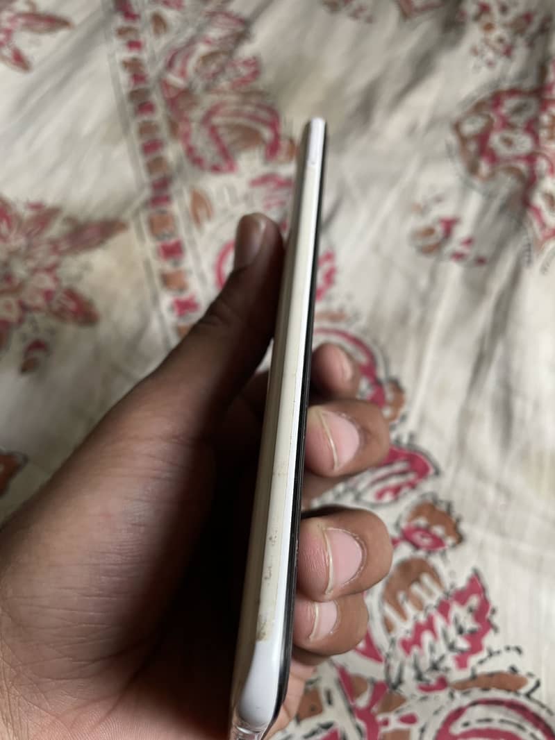 Samsung a30s 2