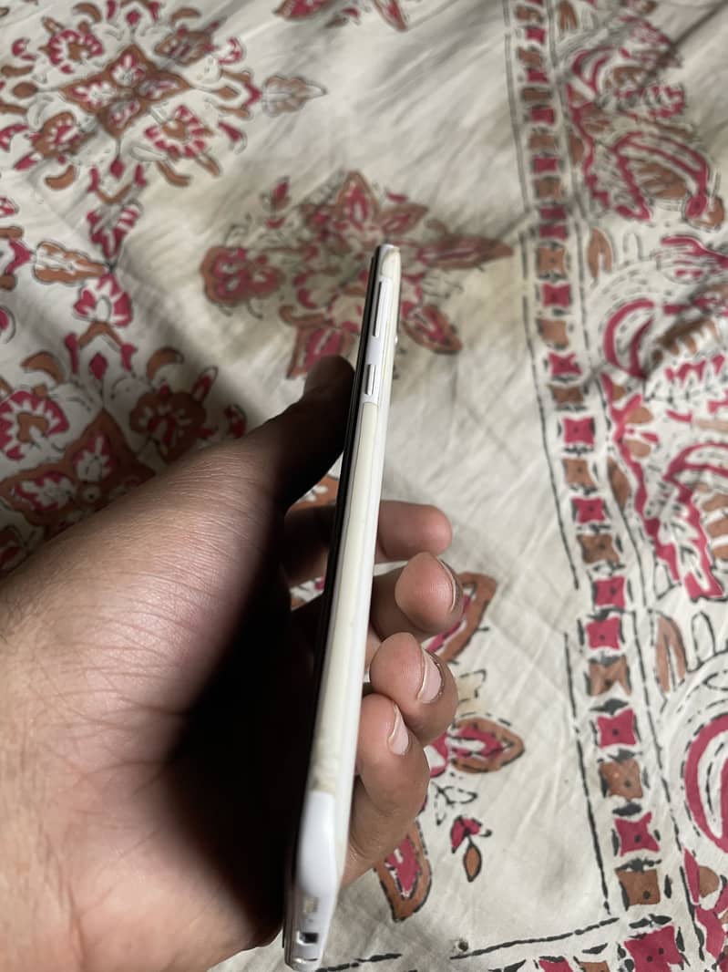 Samsung a30s 3