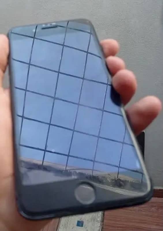 I’m selling my iPhone 7 Plus Pta approved 128 Gb 2