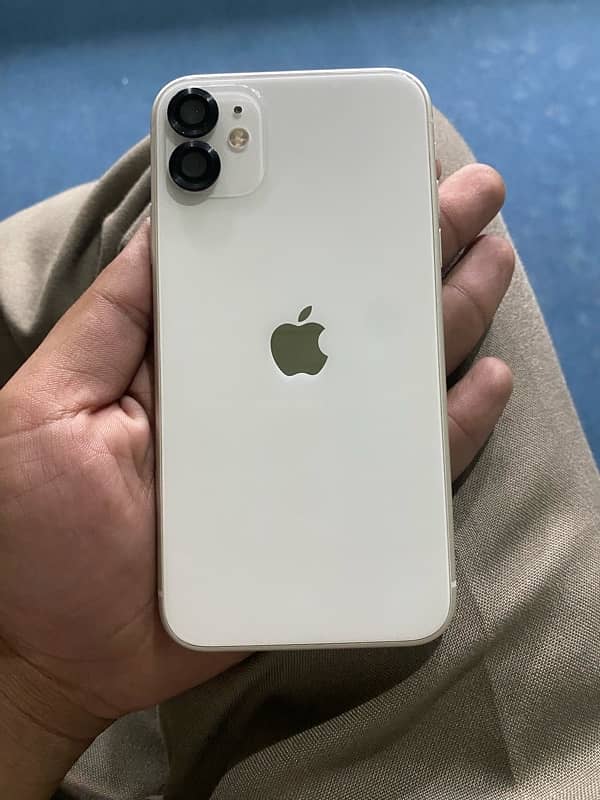 iPhone 11 2