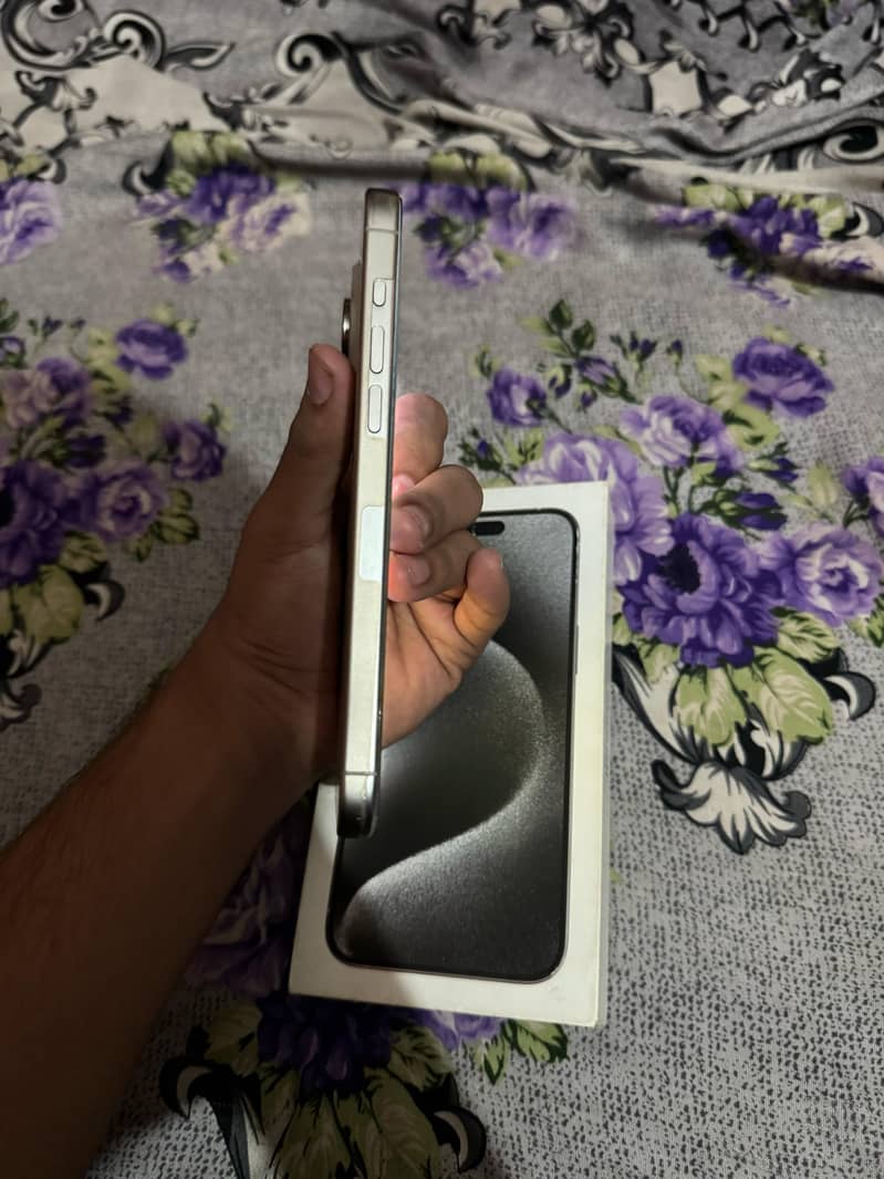 iPhone 15 pro max 256gb Jv 0