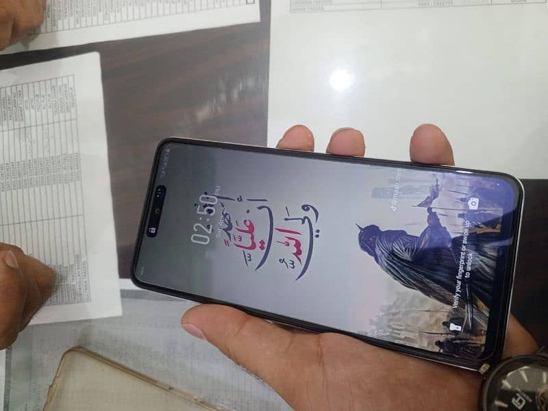 Infinix smart 8 pro 4+4 128 5