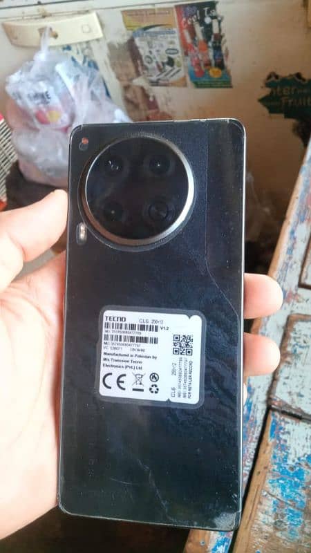 Camon 30 12/256 2