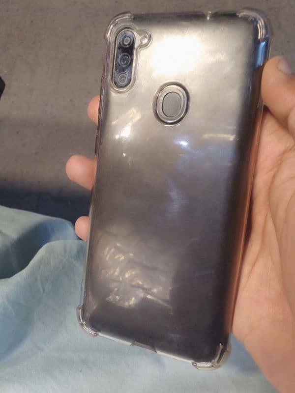 Samsung M11 with box original penal 0