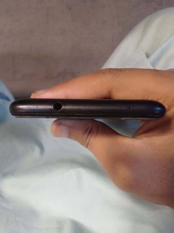 Samsung M11 with box original penal 1