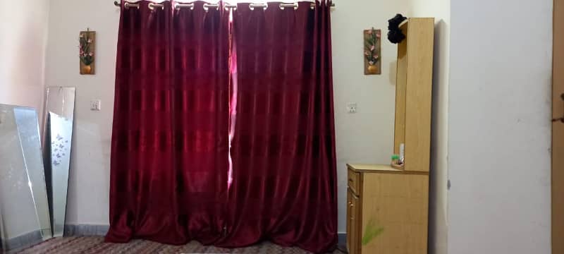 Uper portion for rent chaklala scheme 3 ayub colony 3bed tv loung dariwng room kitchen 3bath bijli gass available tanks seprat 8