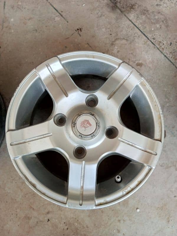 Alloy rims 12 inch good condition 4