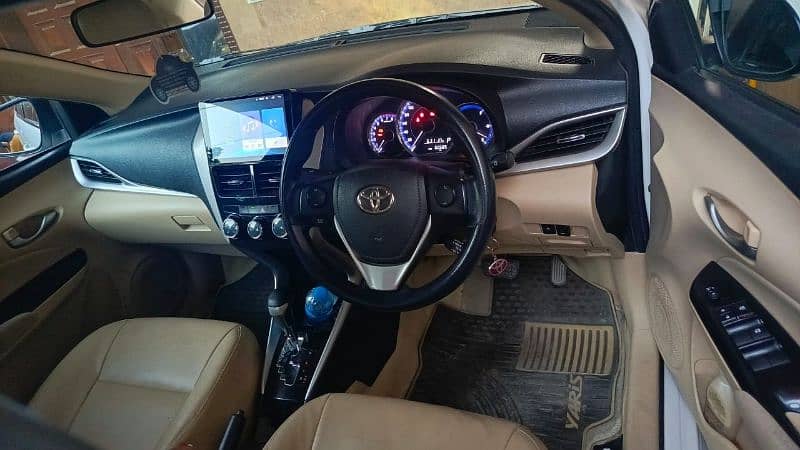 Toyota Yaris 2021 7