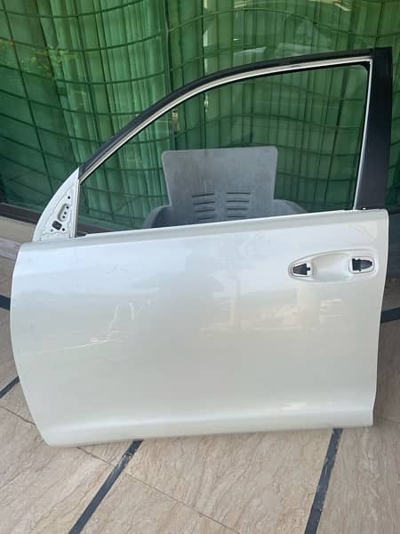 Prado 2009 to 2020 left door original paint 0
