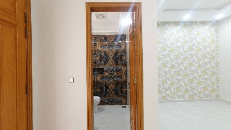8 Marla Brand New House Available For Sale  in Faisal Town phase 1 of block A Islamabad 4