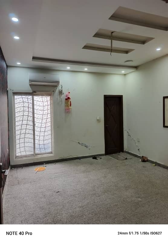 7.5 Marla Tile Flooring Upper Portion Available For Rent In Johar Town R Block 6