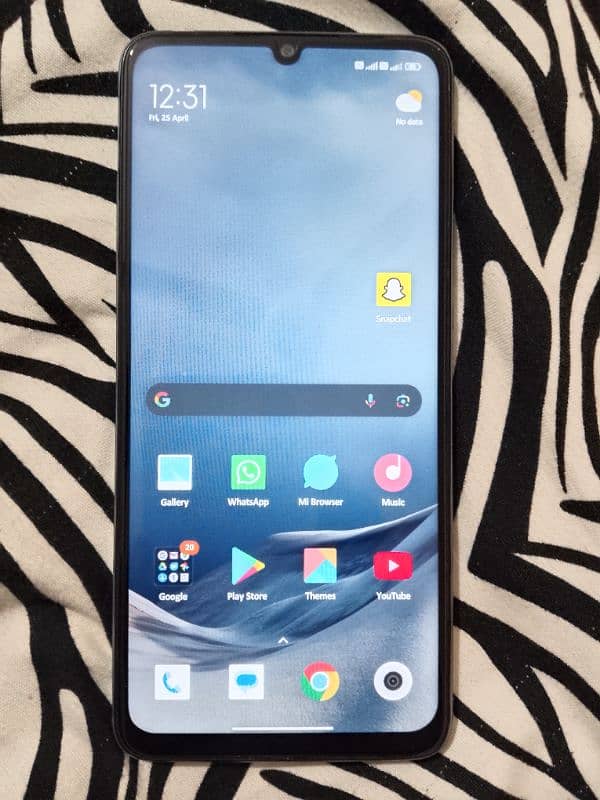 redme 13 c   8 Ram / 256 ROM 3