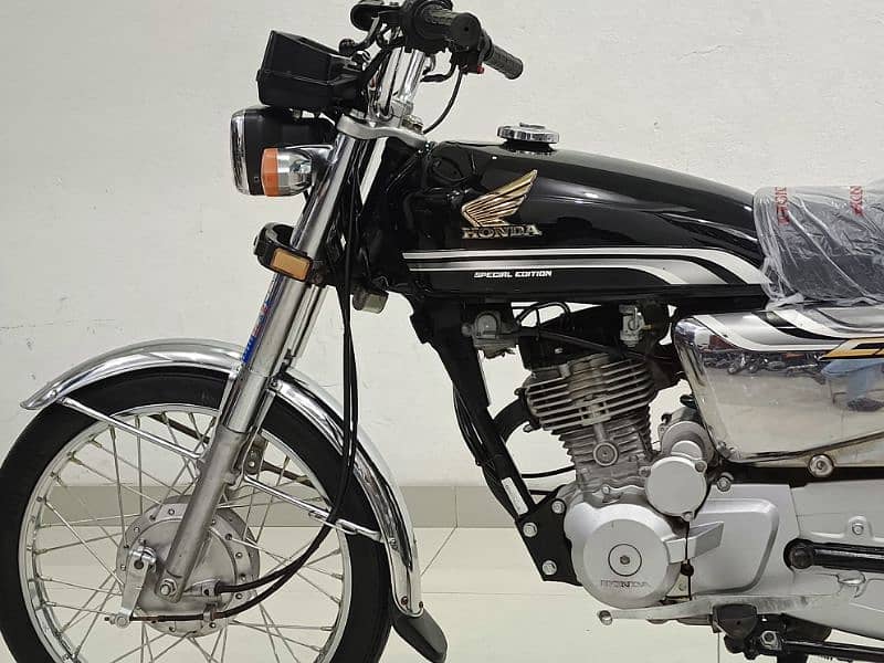 Honda CG 125 2019 Model Special Edition 1