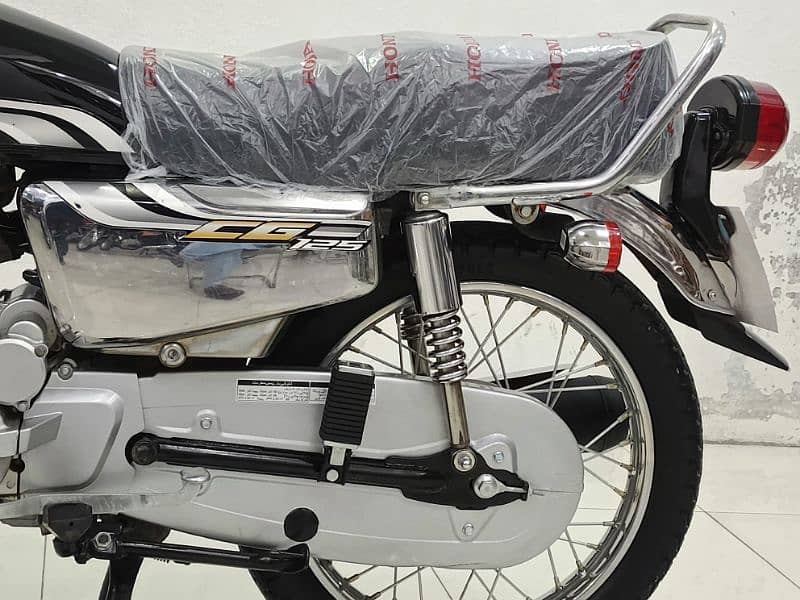 Honda CG 125 2019 Model Special Edition 5