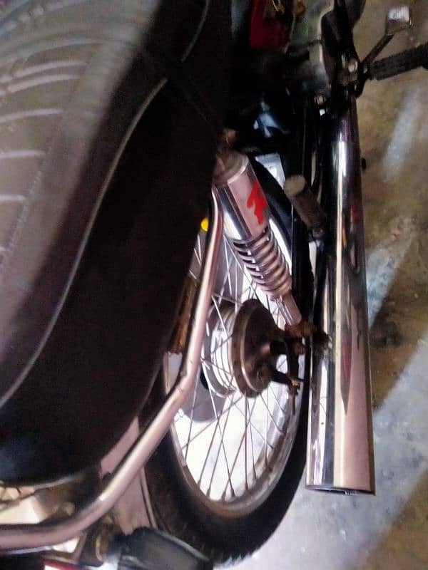 Kawasaki GTO 110 Islamabad number 4