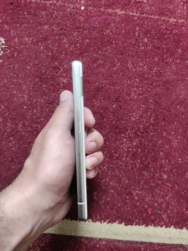 Google Pixel 7a 4
