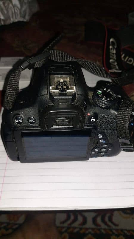 canon EOS 700D 1