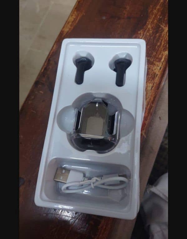 Wireless Earbud A31 1