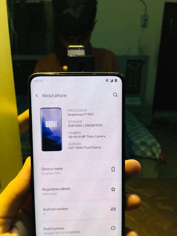 oneplus 7pro 8 256 GB  light sa shade hai urgent sale karna hai 2