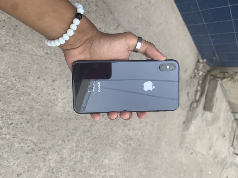 Iphone xs max 0