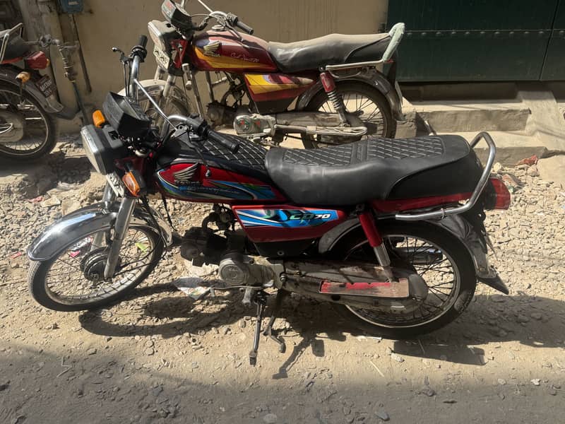 Honda CD70 8/10 1