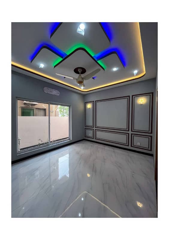 With Basement 4 Beds Brand New 10 Marla House for Sale in Ex Air Avenue DHA Phase 8 Airport road Lahore. 19