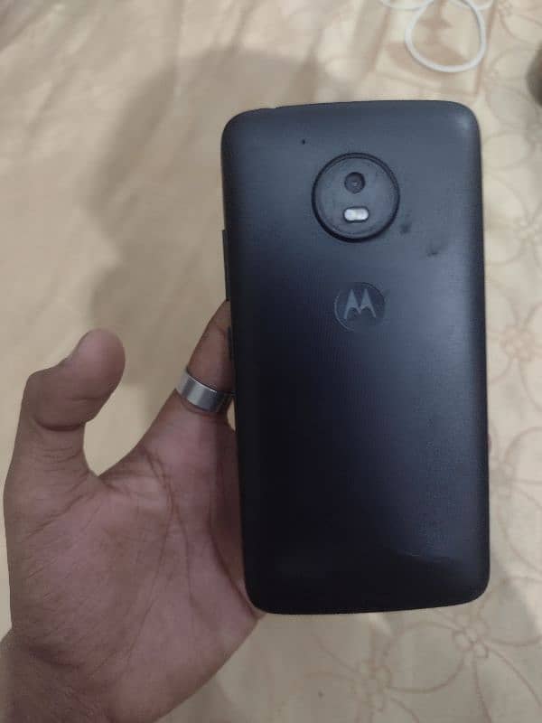 motu e4 1
