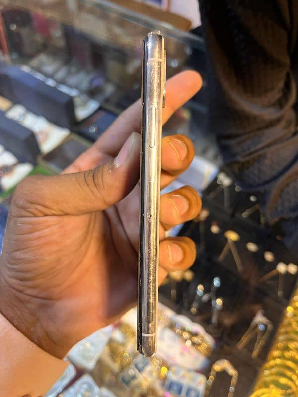 I phone 3