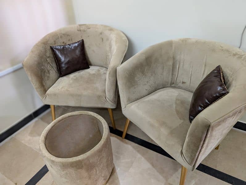 coffee chairs and table 5